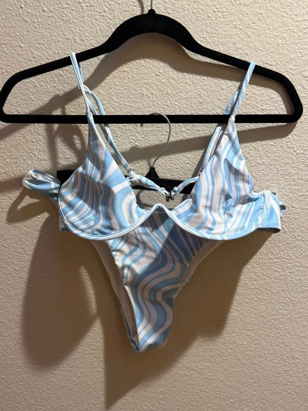 SHEIN Blue & White Swirl Underwire Bikini Set